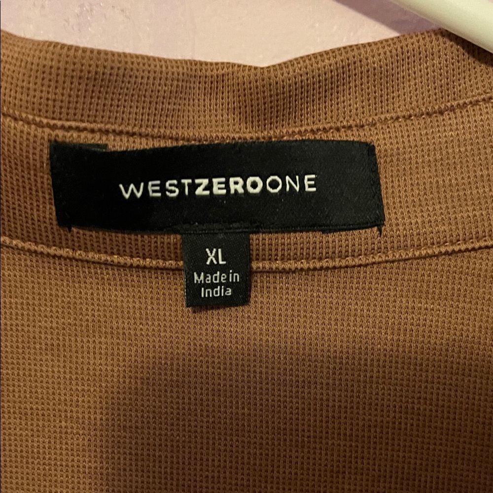 NWT Elegant Brown Polo Shirt for Men - Picture 2 of 4